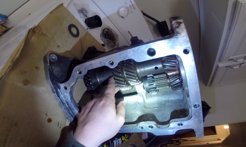 Illustration for article titled How I Rebuilt My Jeep Truck's Transmission In My Kitchen For Under $150